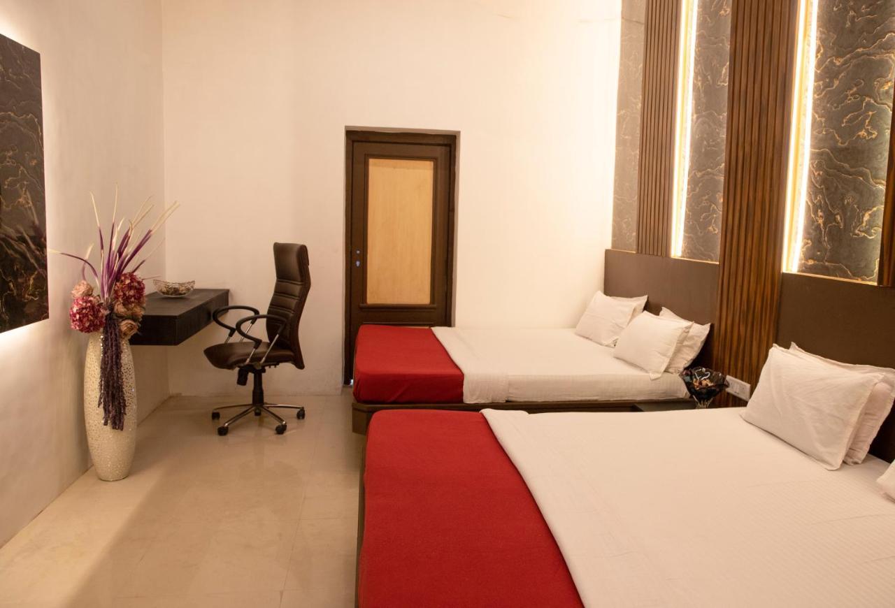 Empire Royale Hotel Mumbai Kültér fotó
