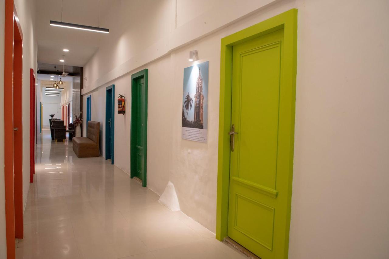 Empire Royale Hotel Mumbai Kültér fotó